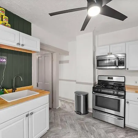 Pet Friendly 2Br In Little Italy # 3 Appartement